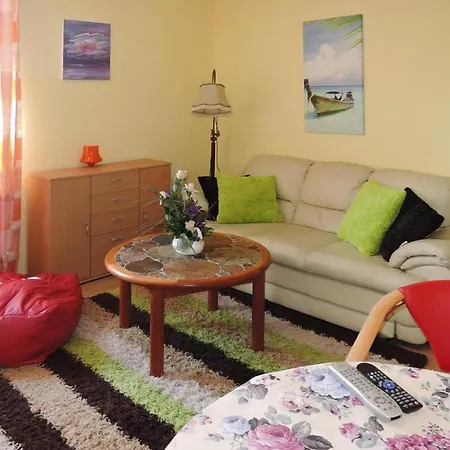 Holiday home New In At The Shore Of The For 10 Persons Nowe Warpno