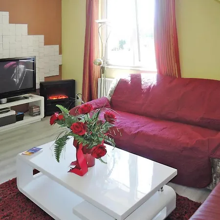 Holiday home New In At The Shore Of The For 10 Persons